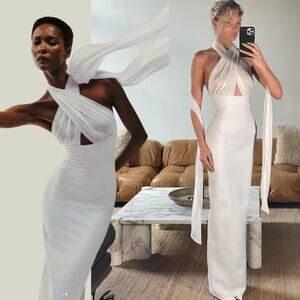 Elegant White Maxi Dress